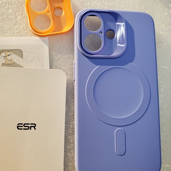 ESR MagSafe Soft Case Lavander Blue Clear Cloud Series For Iphone 16 Regular - Picture 2 of 11